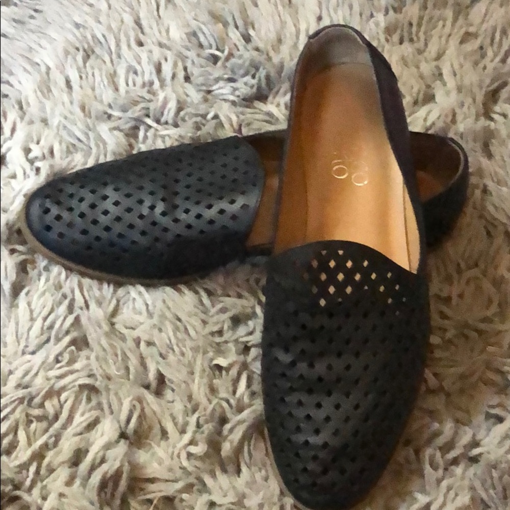 Black flats